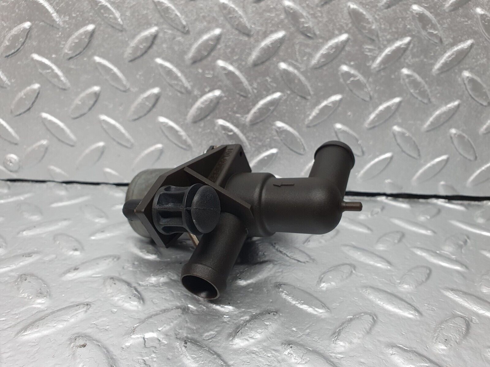 42234 Mercedes-Benz R129 320SL Coupe Heating Water Pump 0008307284 4950000001