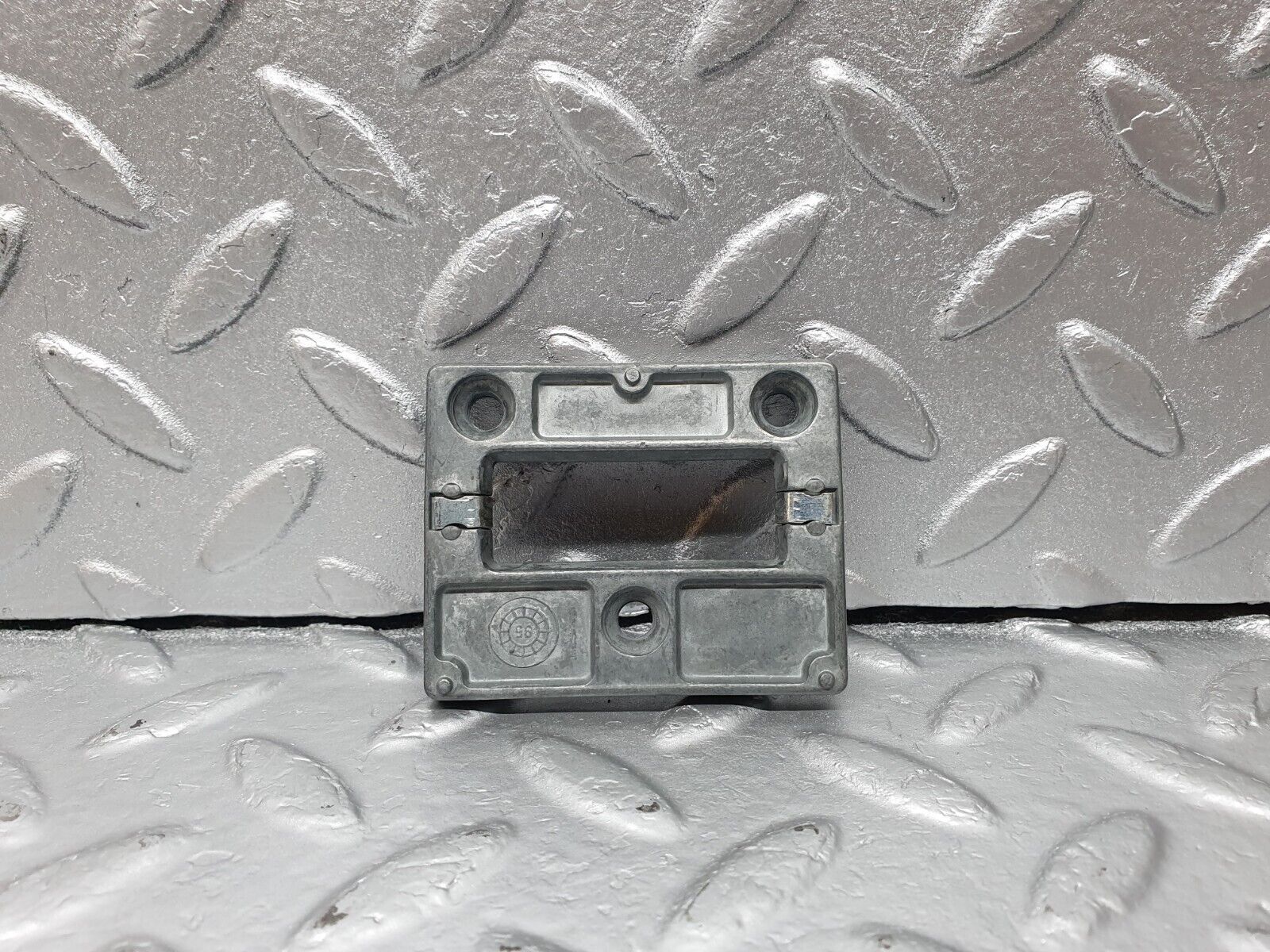 42297 Mercedes-Benz R129 320SL Coupe Rear View Mirror Bracket 1298110111 1298100011