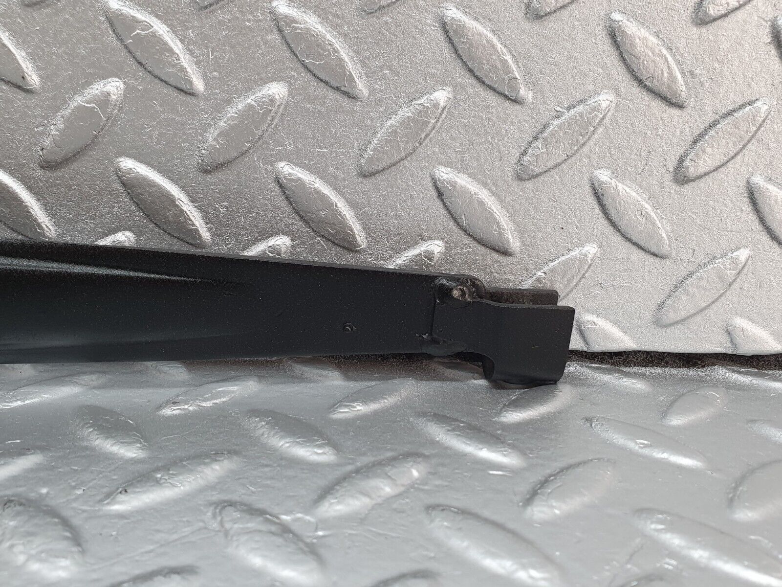 43144 Mercedes-Benz W108 280SE Handbrake Parking Brake Regulator