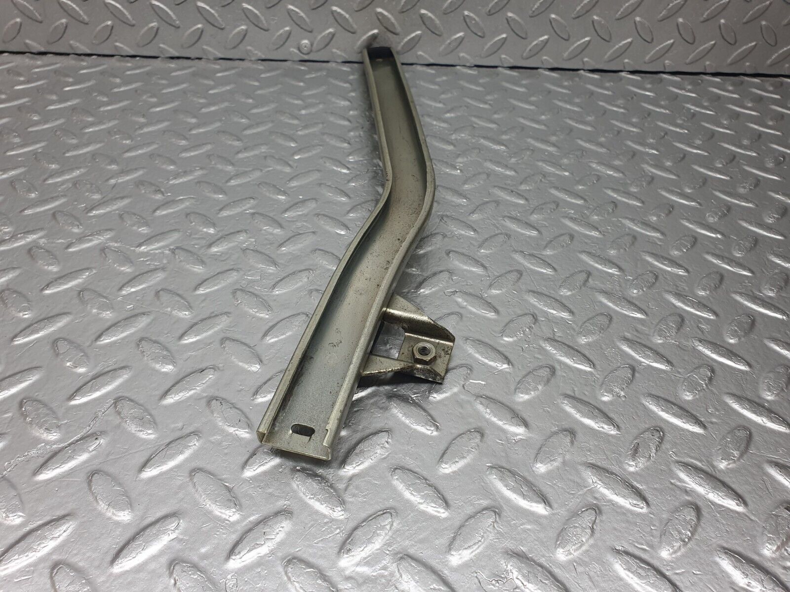 43927 Mercedes-Benz C123 230CE Coupe Rear Right Window Channel