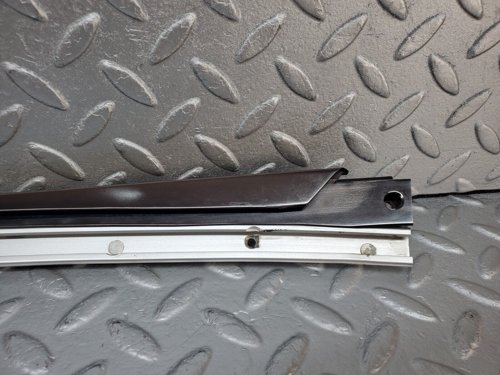 45119 Mercedes-Benz R129 300SL Coupe A Pillar Chrome Trim Cover Right