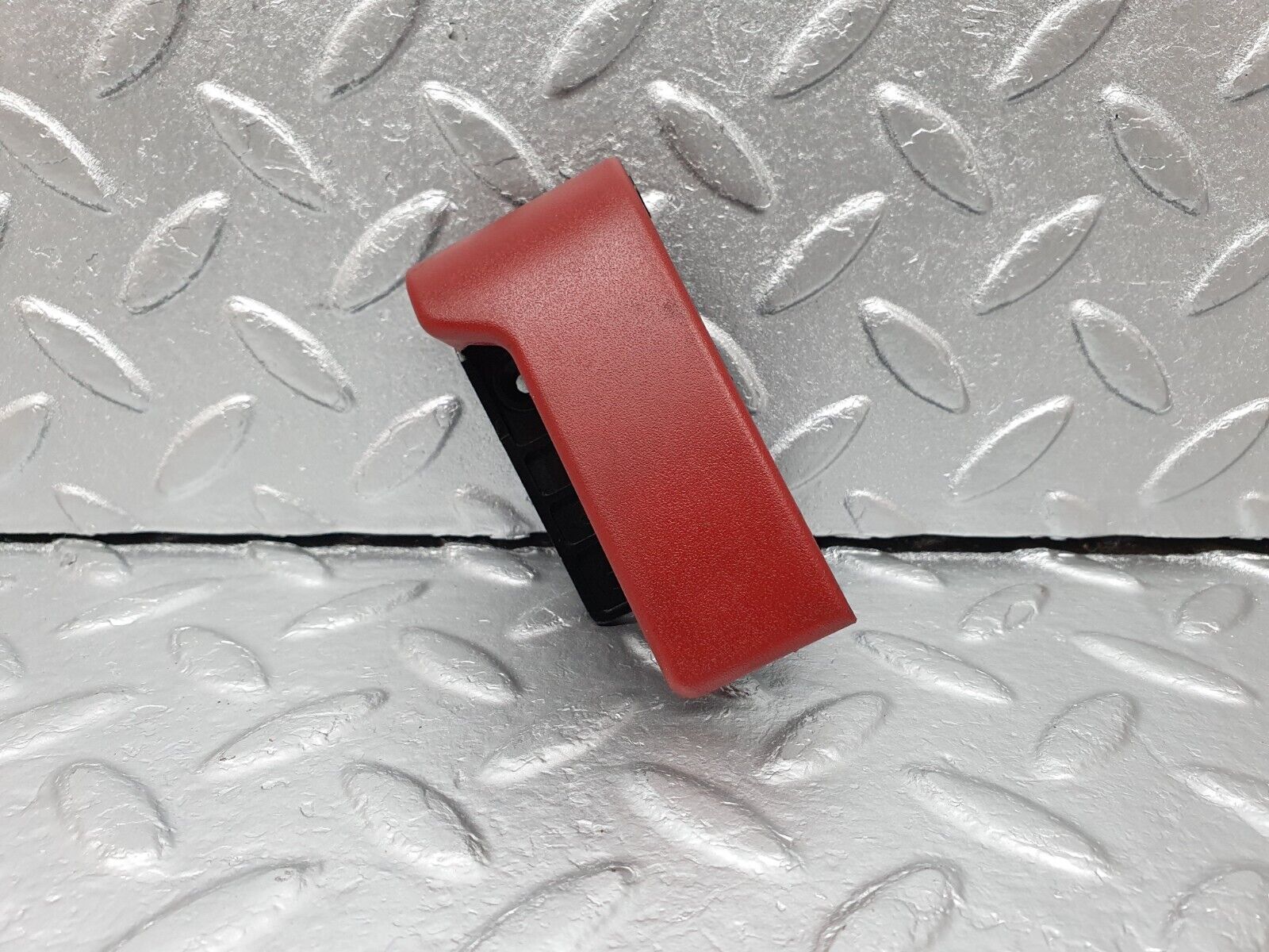 41847 Mercedes-Benz W202 C200 Bonnet Release Handle