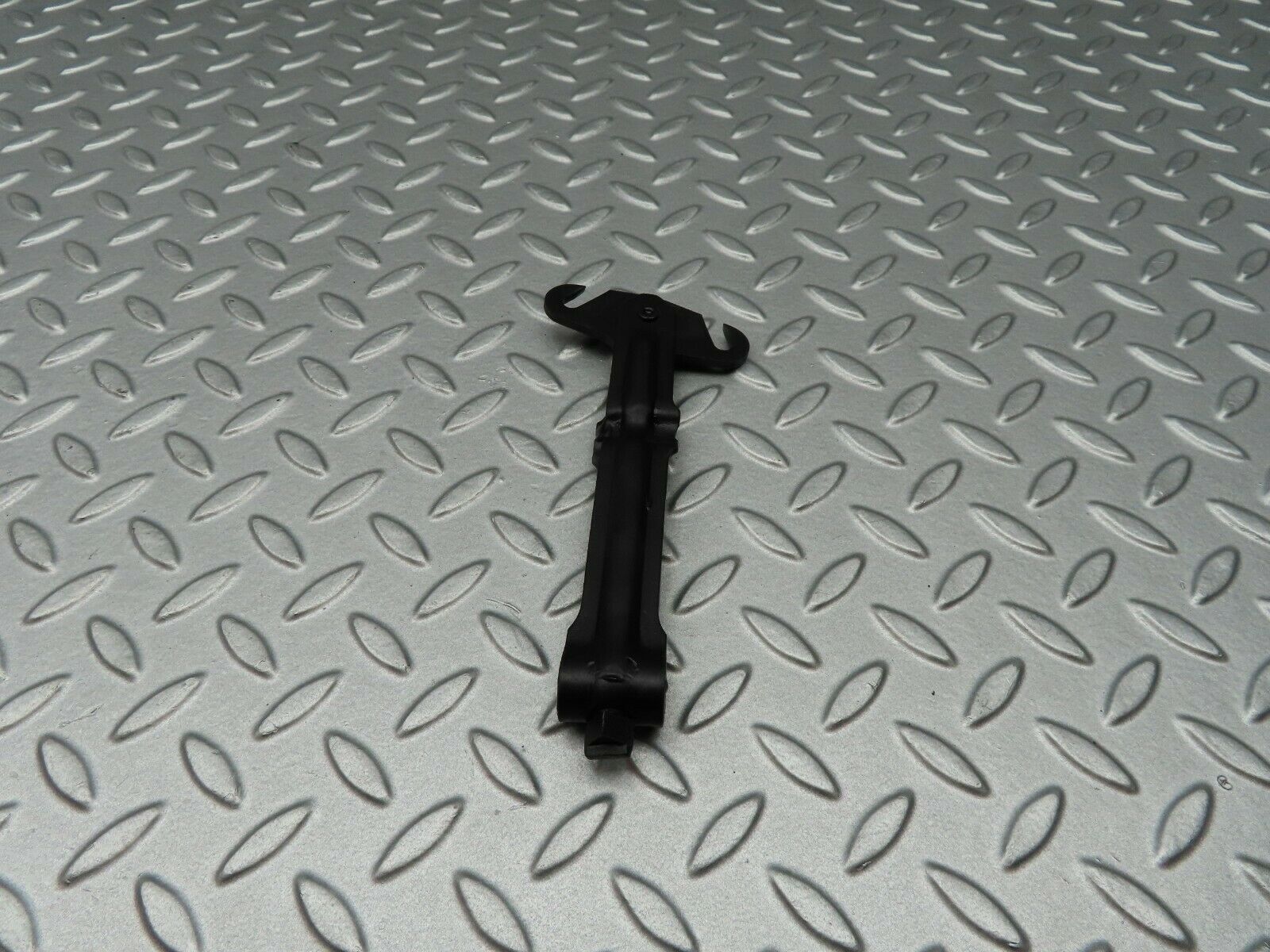 5139 Mercedes-Benz R107 350SL Handbrake Adjusting Handbrake Regulator