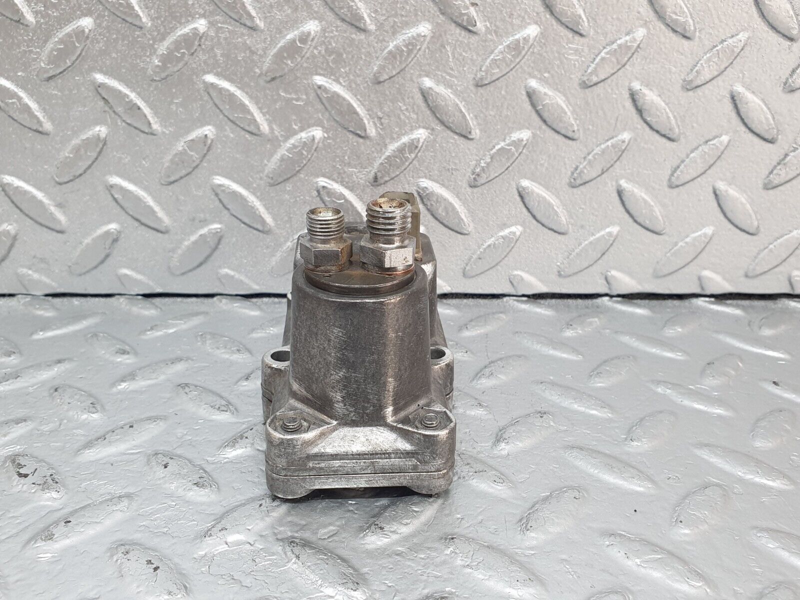 44018 Mercedes-Benz C123 230CE Coupe Warm Up Regulator 0438140065