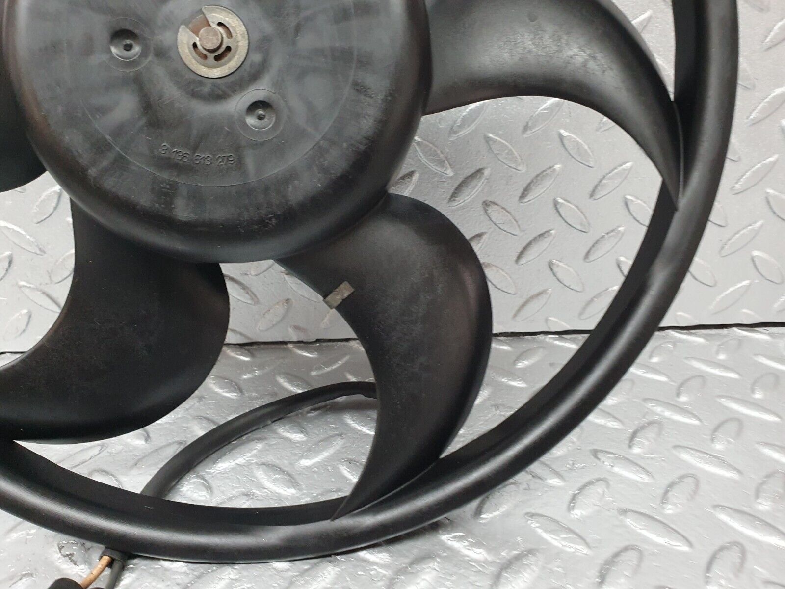 41852 Mercedes-Benz W202 C200 Radiator Cooling Fan 3136613279