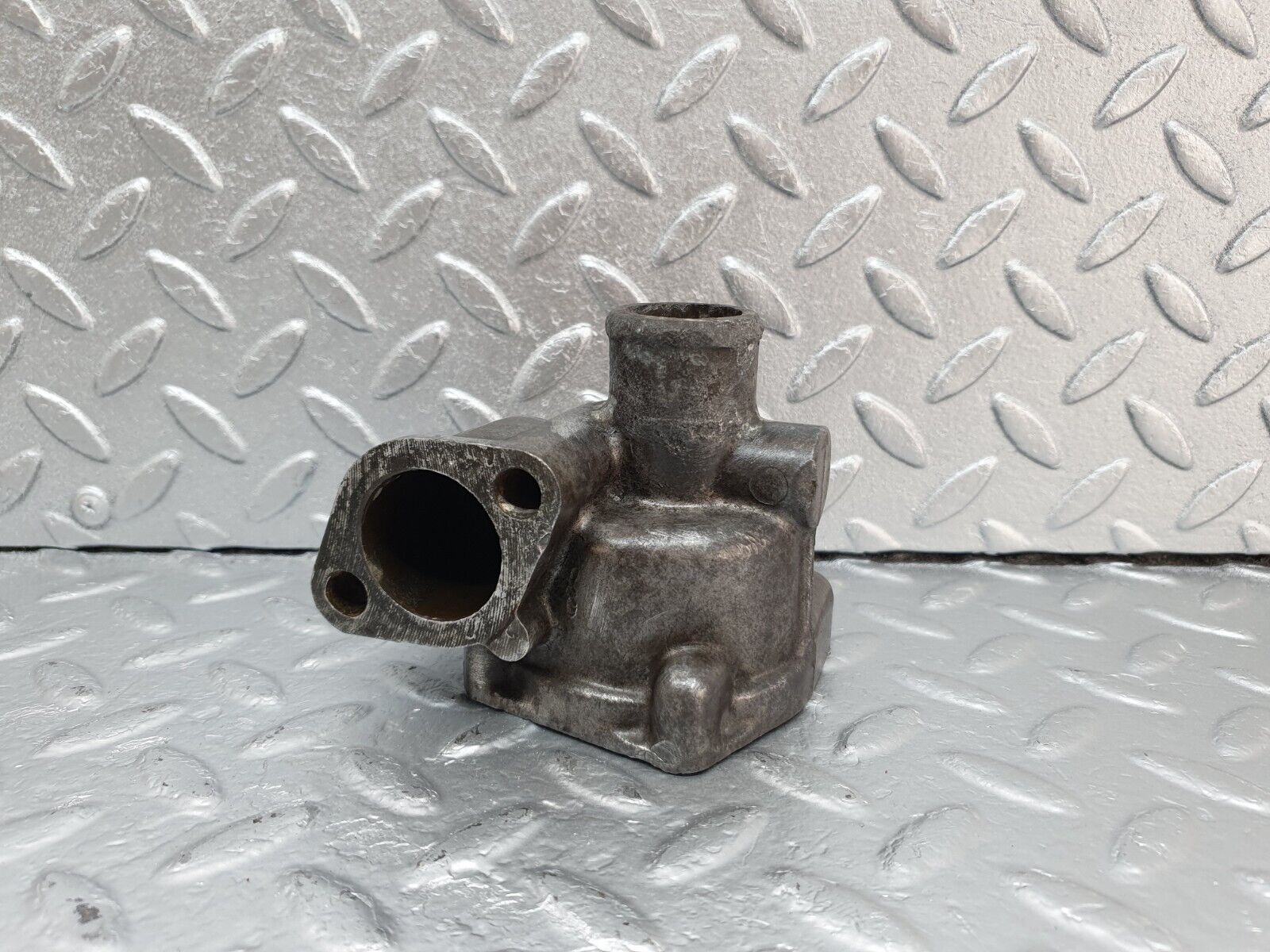 43269 Mercedes-Benz W108 280SE Thermostat Housing 1082030073