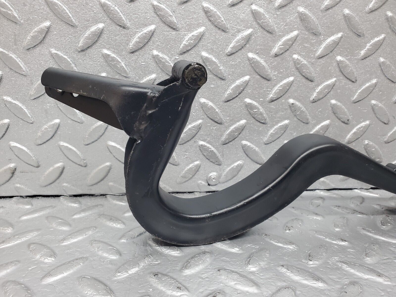 45278 Mercedes-Benz C123 230CE Coupe Trunk Lid Hinge Right Side 1237500287