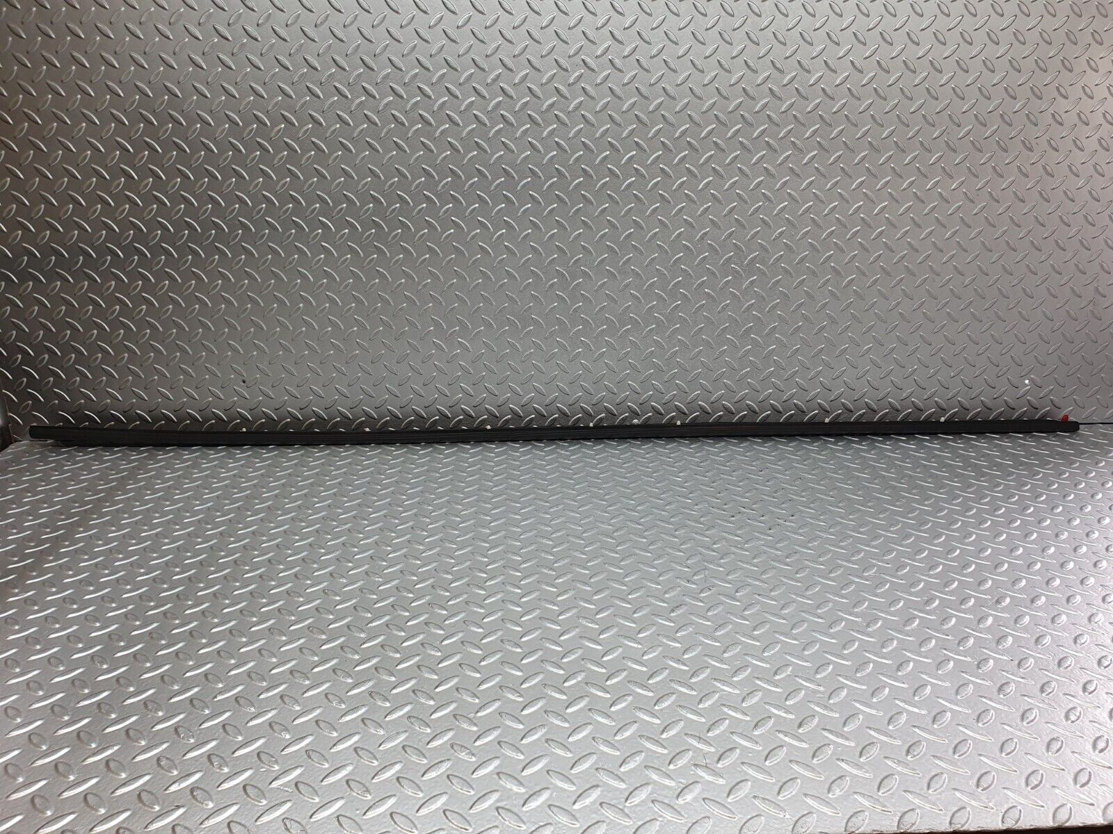 41711 Mercedes-Benz W124 200E Door Lower Sealing Rubber Trim Left