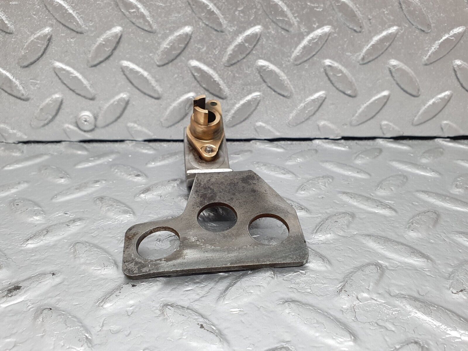 44231 Mercedes-Benz C107 350SLC Coupe Automatic Gearbox Linkage Bracket 722.001