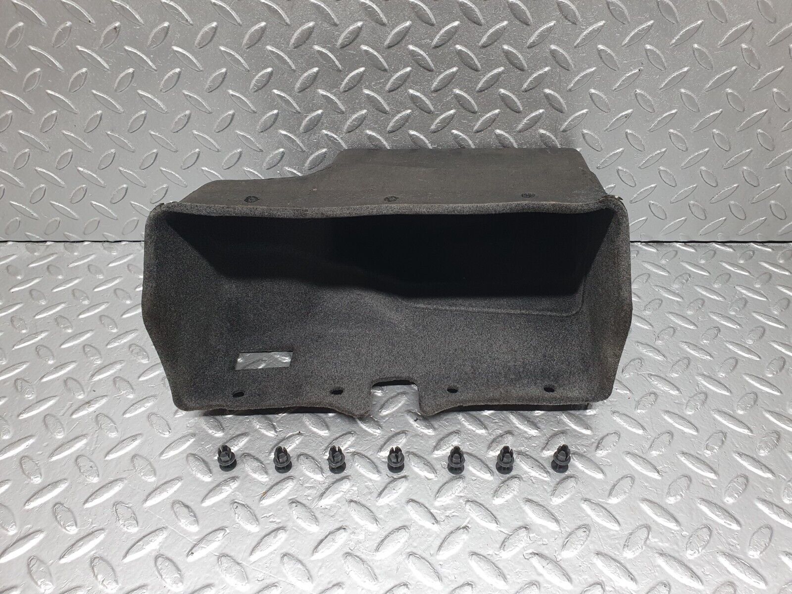 42676 Mercedes-Benz W201 190 2.0L Glove Box 2016800291