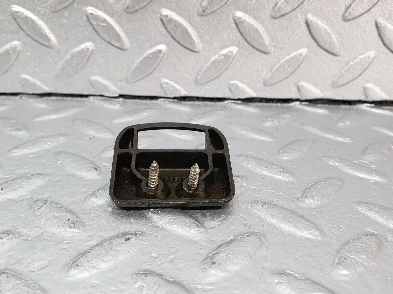 43730 Mercedes-Benz C126 380SEC Coupe Glove Box Door Lock Latch 1266890025