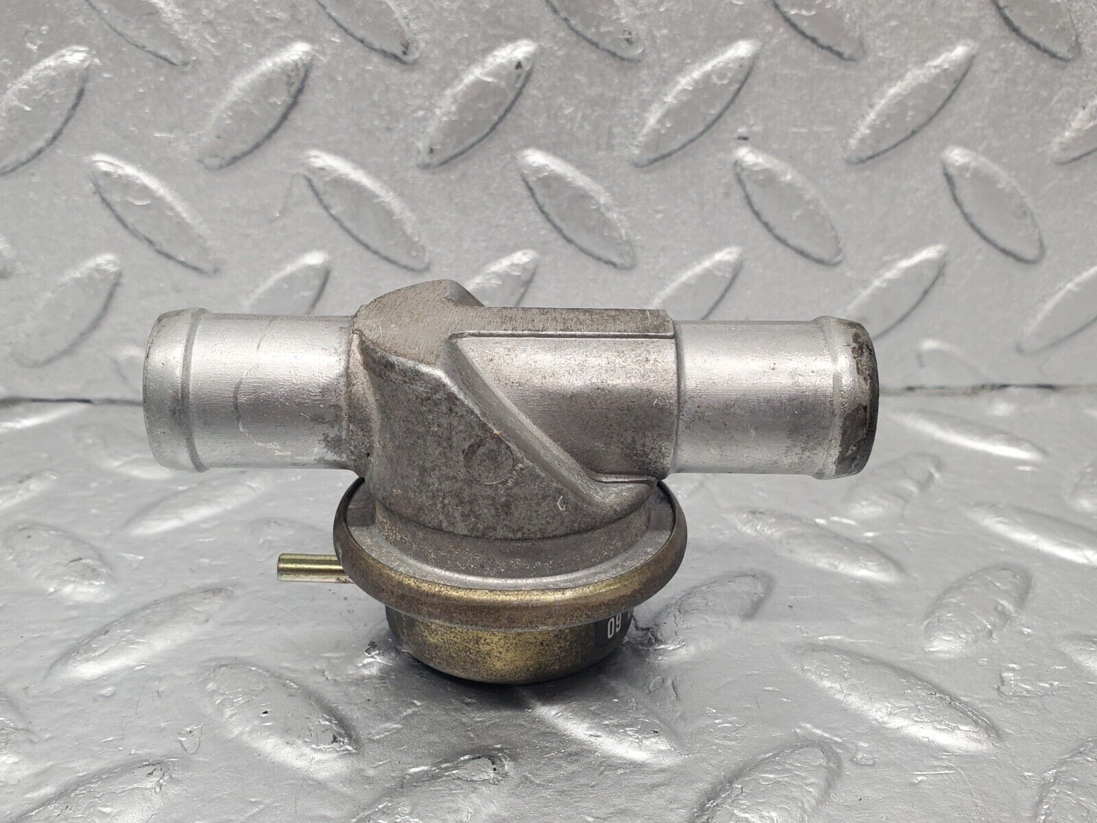 46205 Mercedes-Benz W124 280E Air Control Valve 0001407760