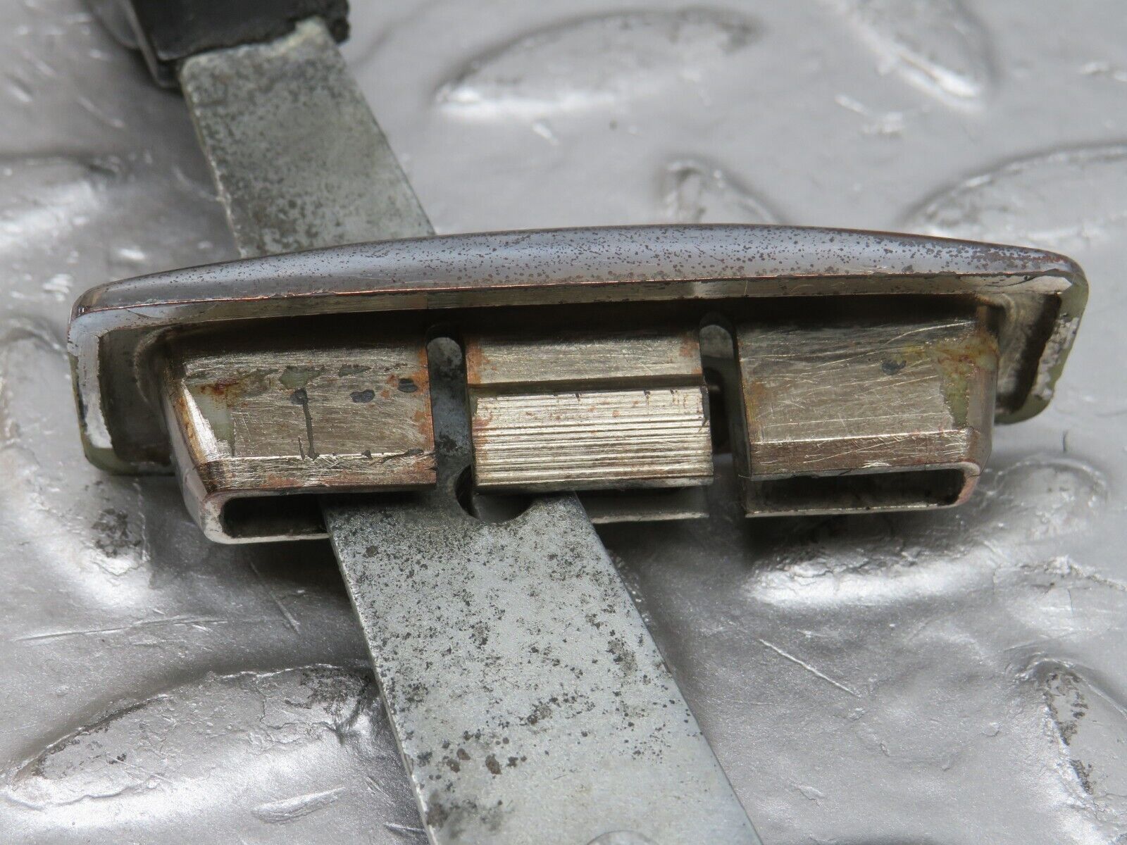 33180 Mercedes-Benz R107 Right Seat Folding Lever