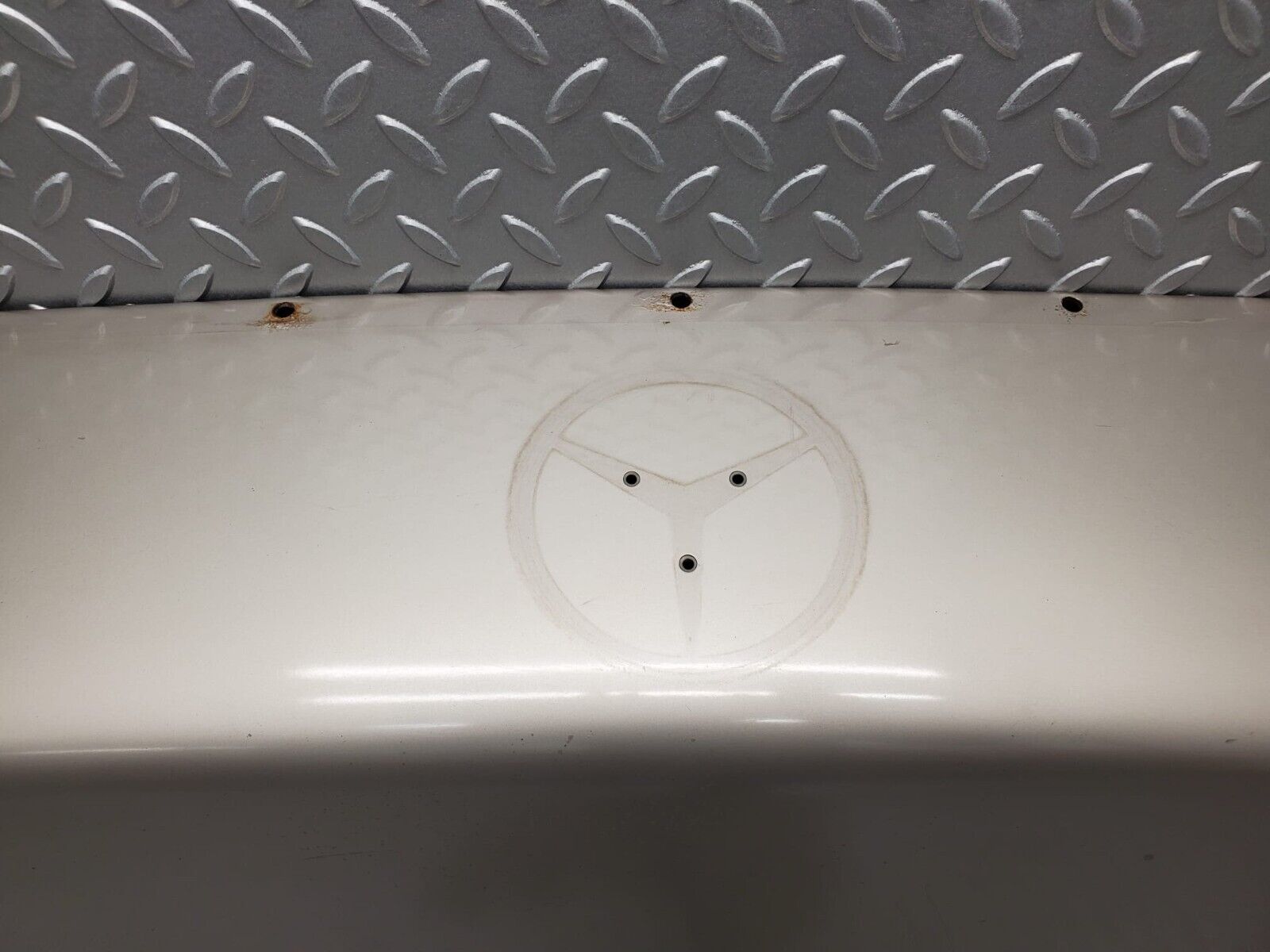 46100 Mercedes-Benz W126 420SE Boot Lid Trunk Door