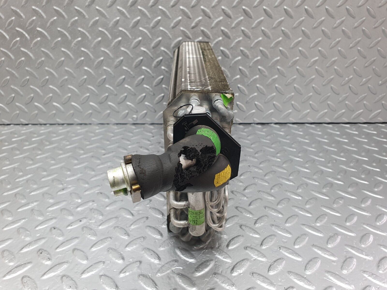 42405 Mercedes-Benz R129 320SL Coupe Air Conditioning Radiator