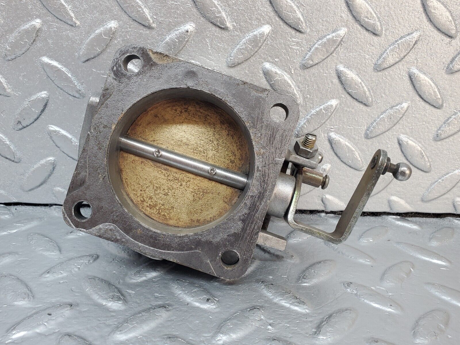 45357 Mercedes-Benz 280E M110.983 Throttle Body Valve