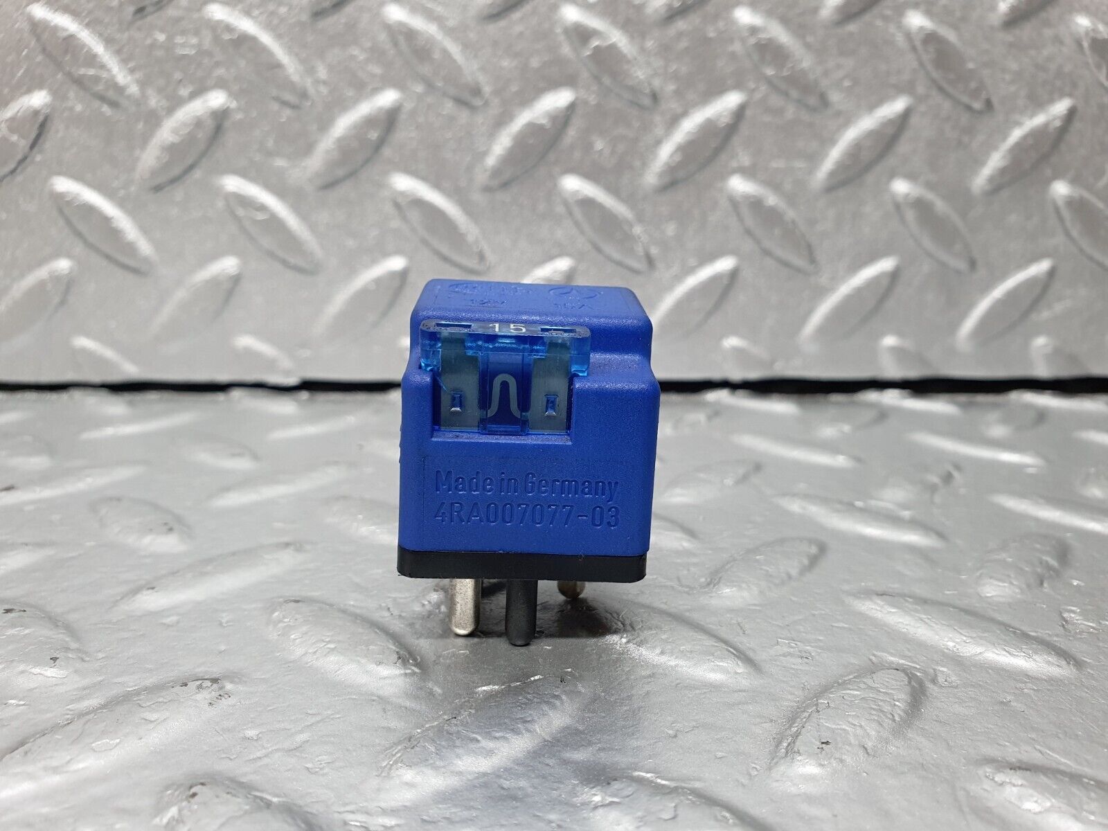 42247 Mercedes-Benz R129 320SL Coupe Auxiliary Relay 0025420119