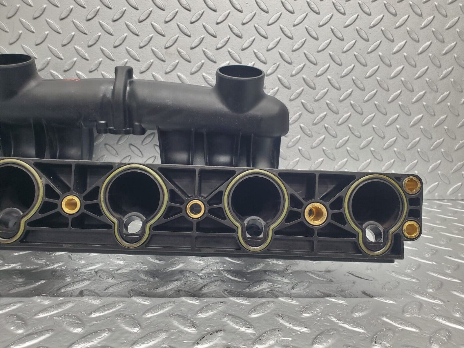 46118 Mercedes-Benz M104.942 Engine Intake Manifold 1041403601