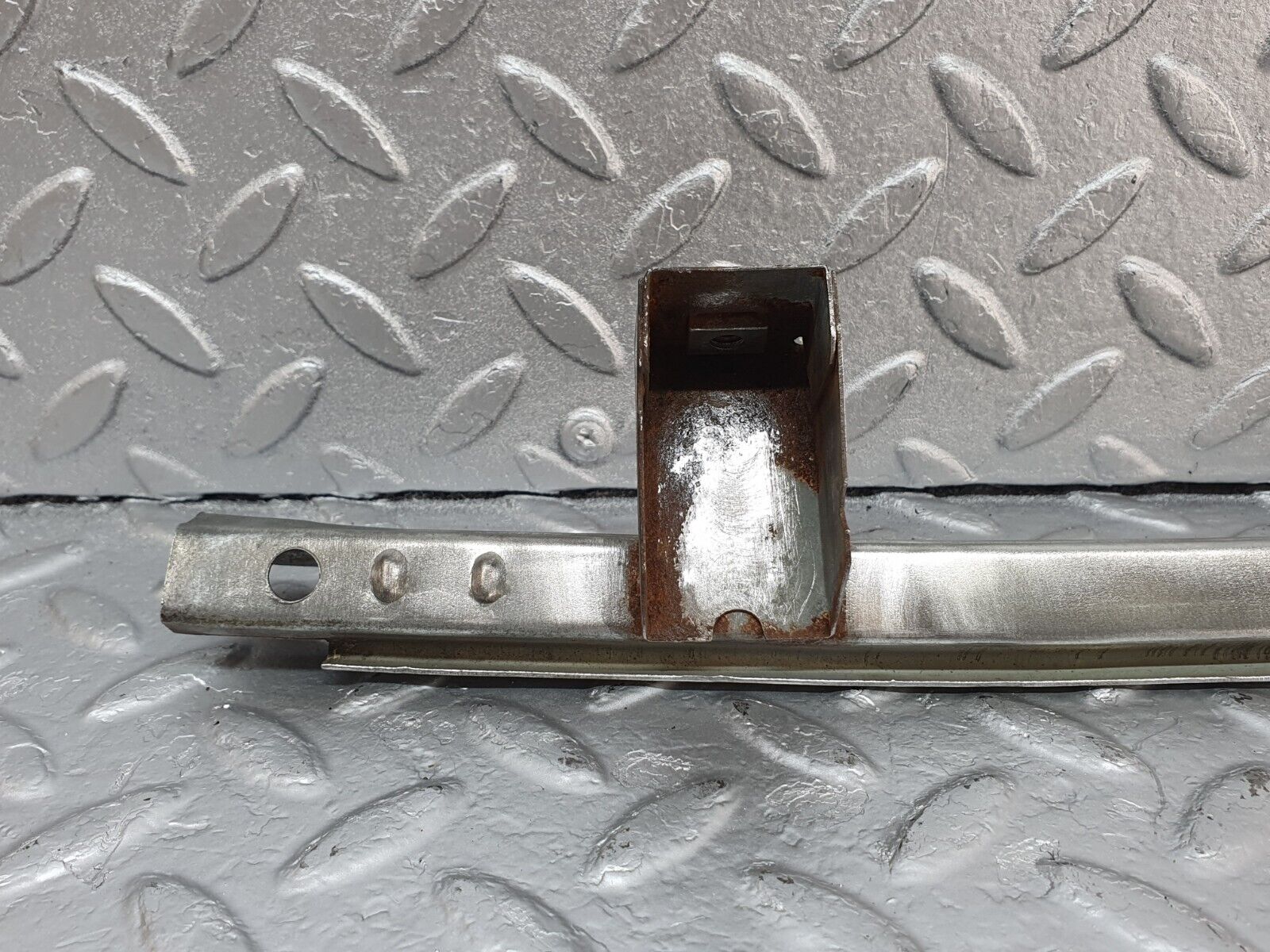 43195 Mercedes-Benz W108 280SE Rear Right Door Window Channel