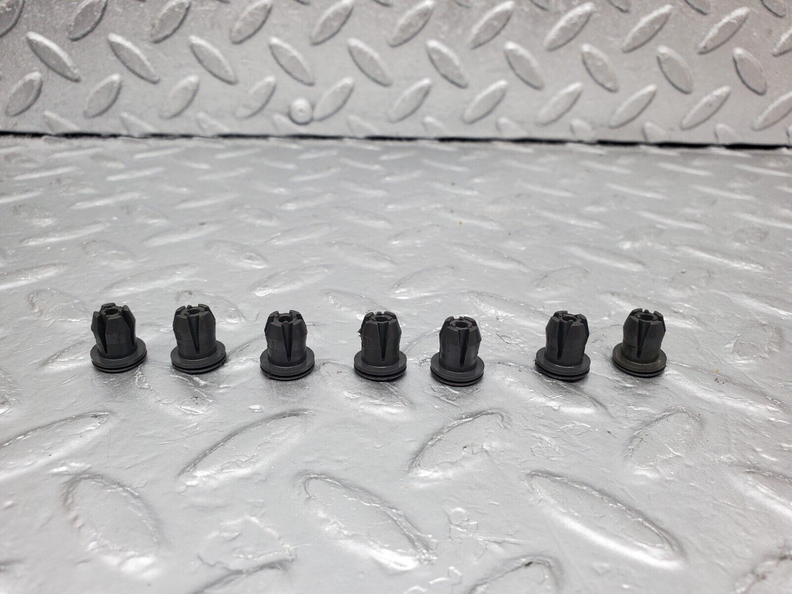 45914 Mercedes-Benz W126 420SE Glove Box 1266800291 1266930233