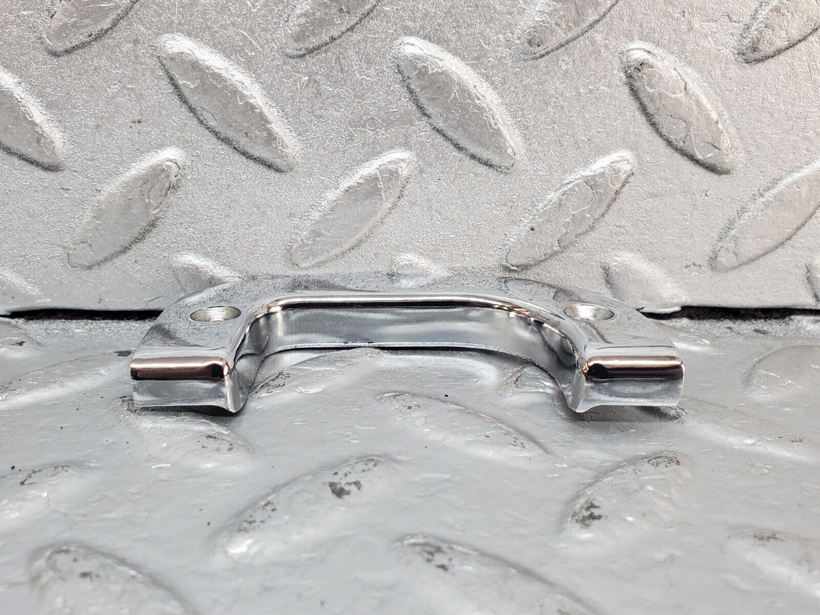 44389 Mercedes-Benz W123 280E Interior Chrome Door Latch Trim Right 1237230224