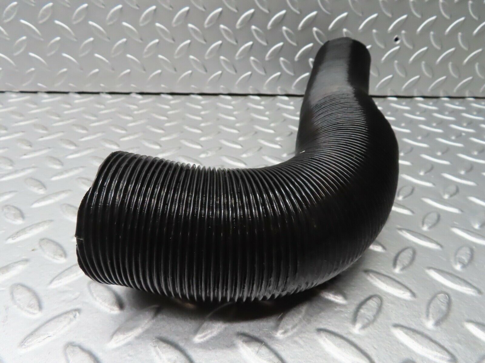 20593 Mercedes-Benz R107 450SL Dash Air Vent Pipe Right Side