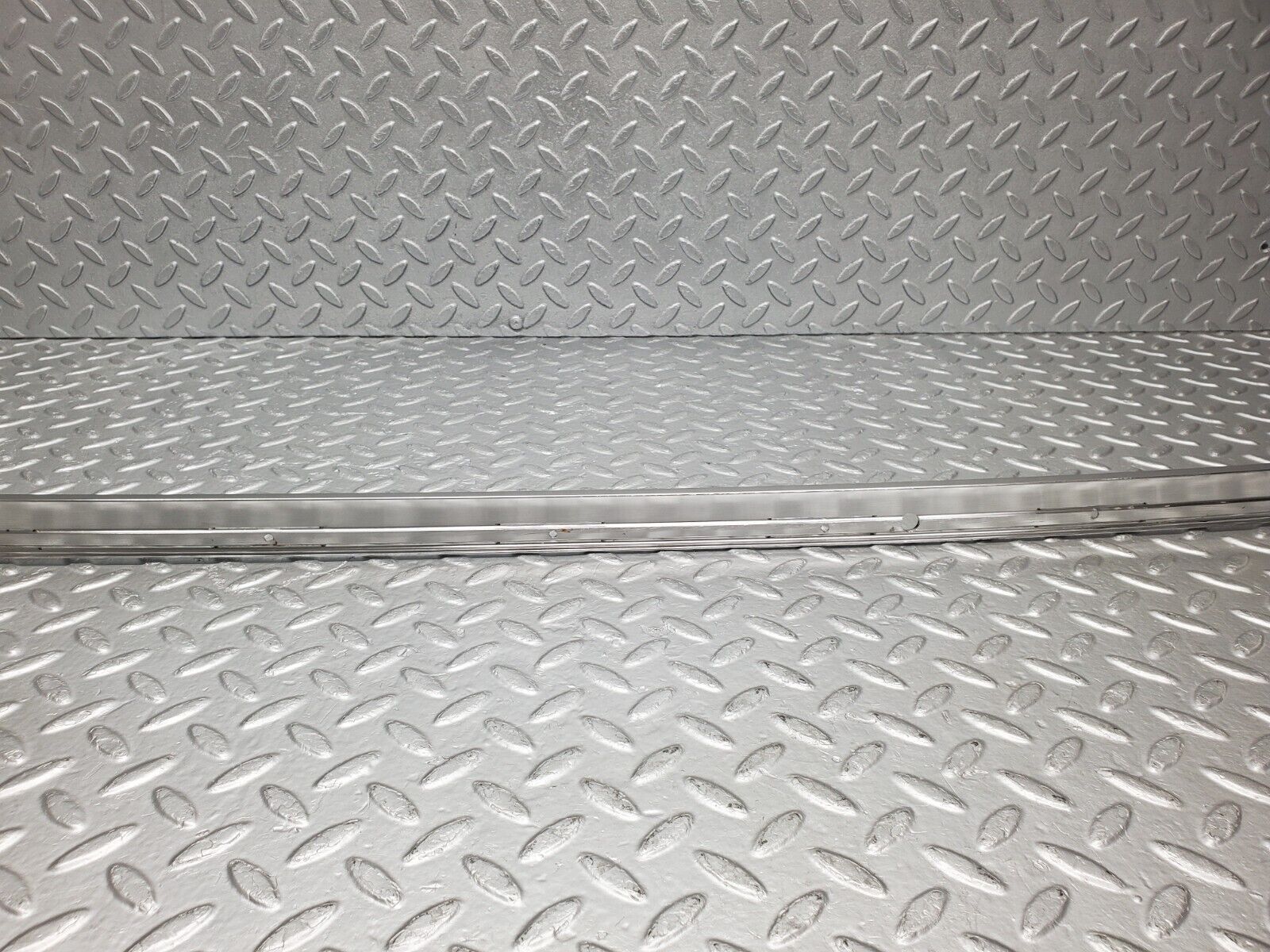 46504 Mercedes-Benz C123 280CE Coupe Chrome Roof Trim Cladding Left Side