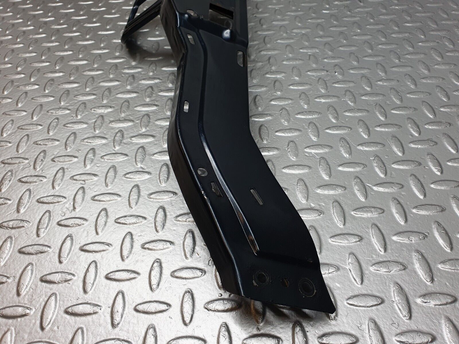 41853 Mercedes-Benz W202 C200 Bonnet Lock Carrier Panel