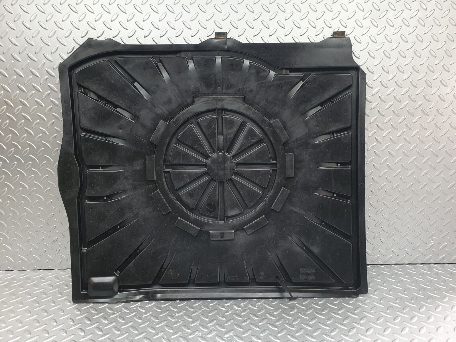 42662 Mercedes-Benz W201 190 2.0L Trunk Boot Spare Wheel Cover 2016931633