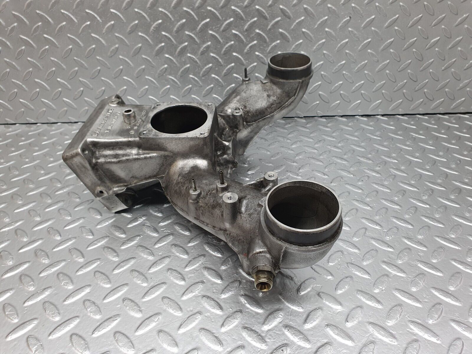 42567 Mercedes-Benz R129 320SL Coupe Air Intake Manifold 1041414801