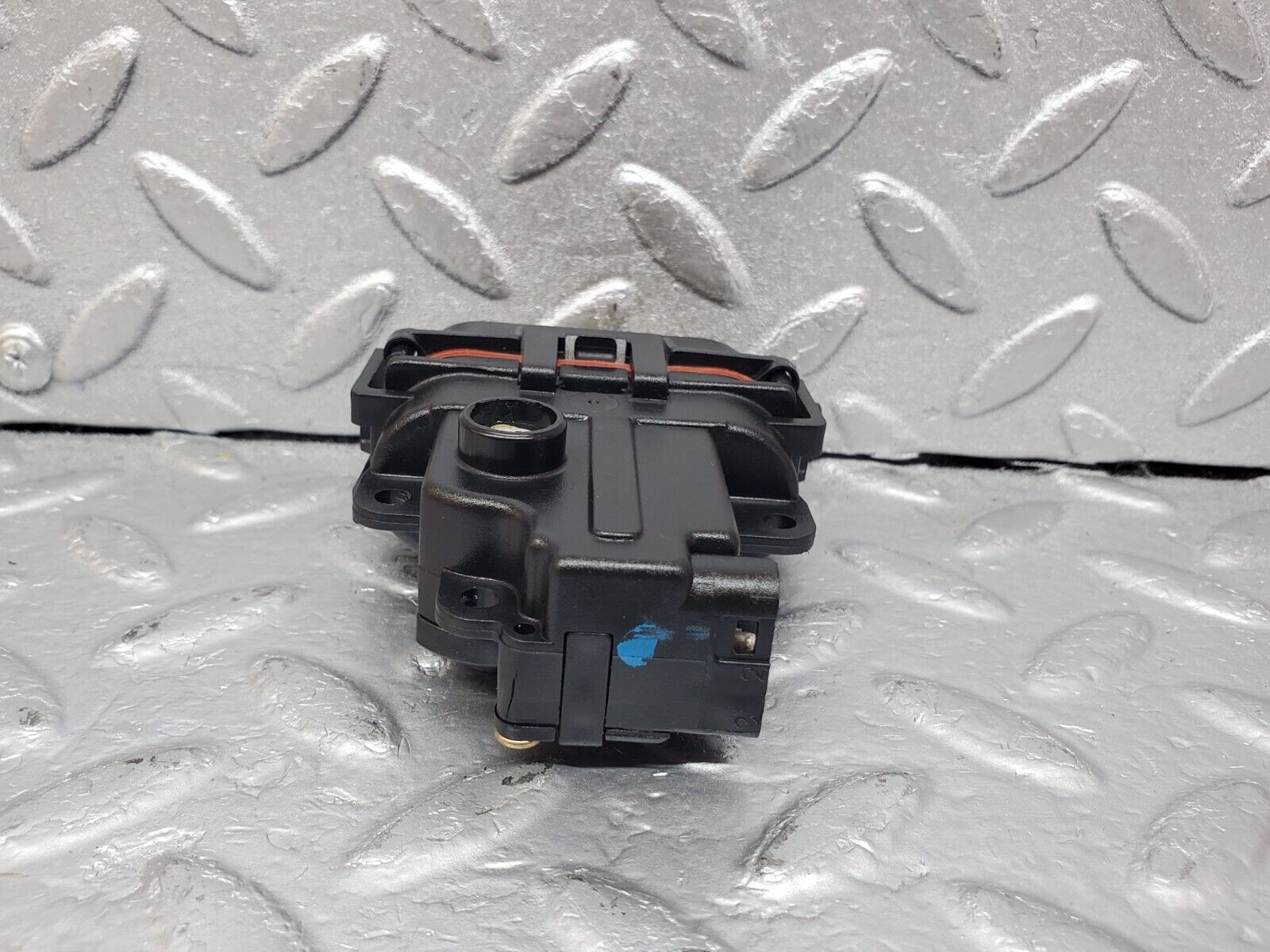 44911 Mercedes-Benz R129 300SL Coupe Heater Box Vacuum Actuator