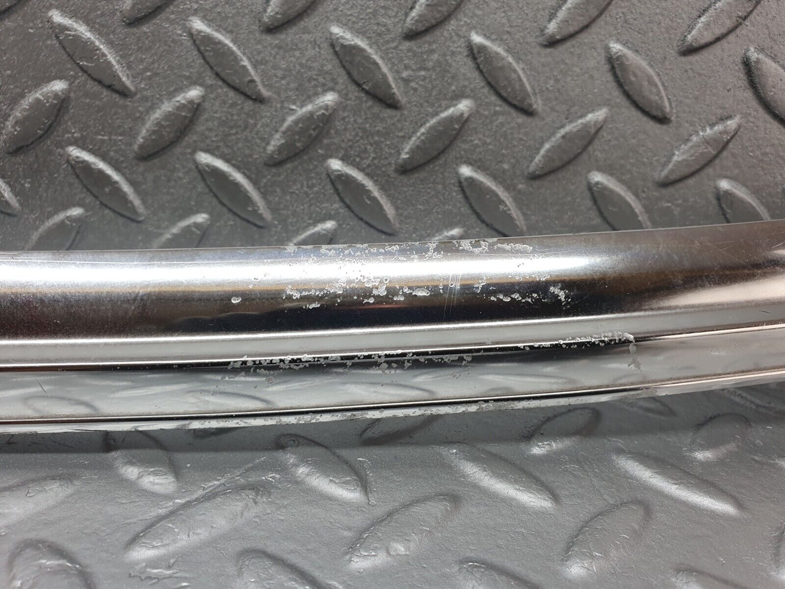43056 Mercedes-Benz R107 Hardtop Under Windshield Chrome Trim