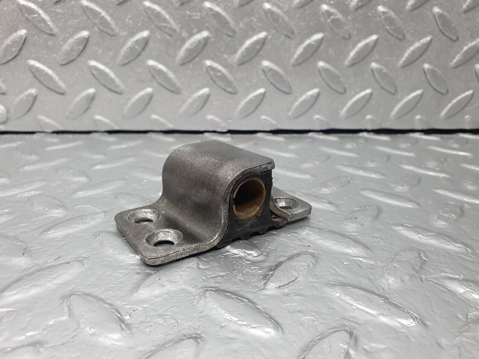 43114 Mercedes-Benz W108 280SE Door Lock Latch Right