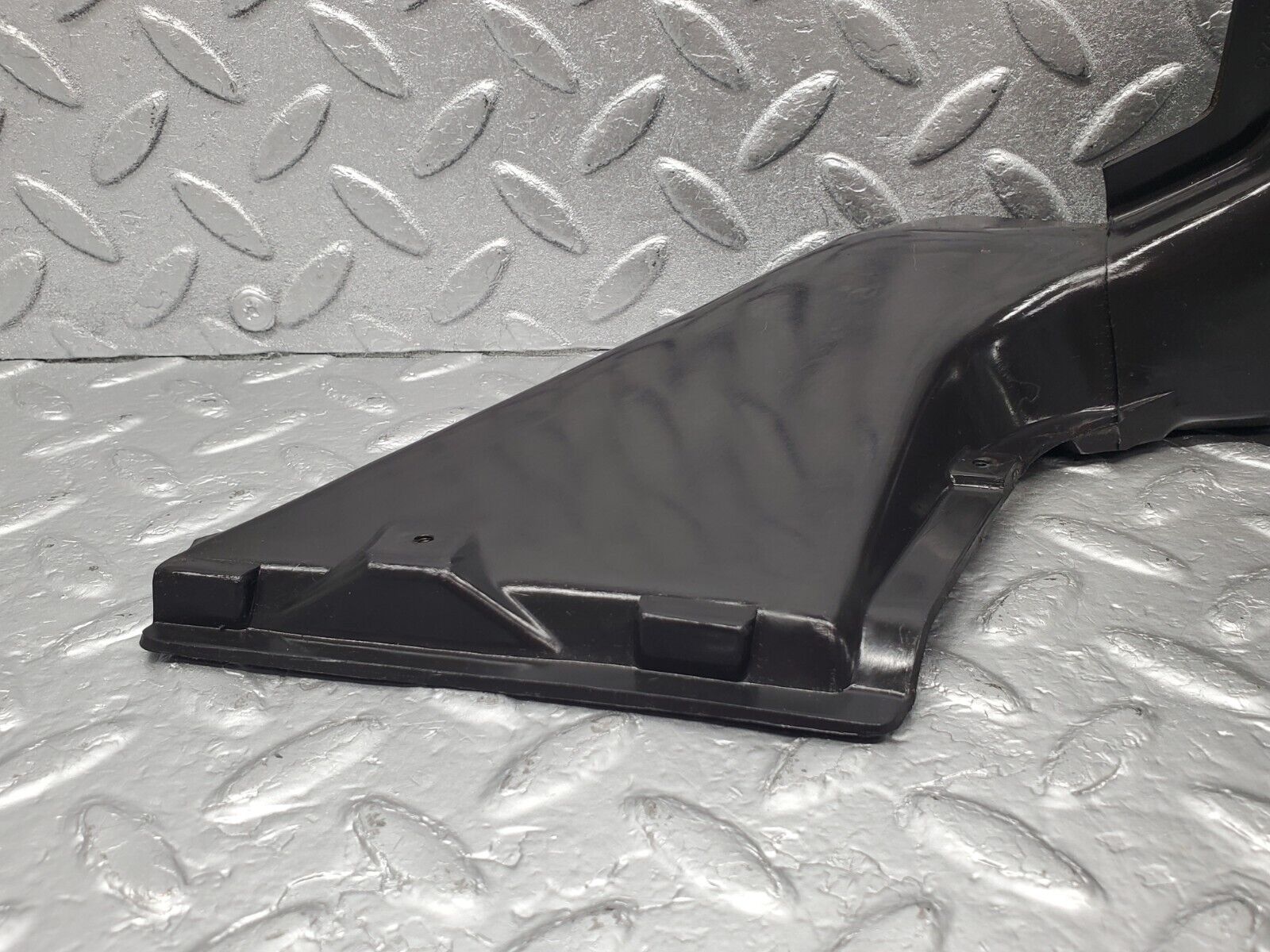 46446 Mercedes-Benz C123 280CE Coupe Water Drain Right Side 1238300428