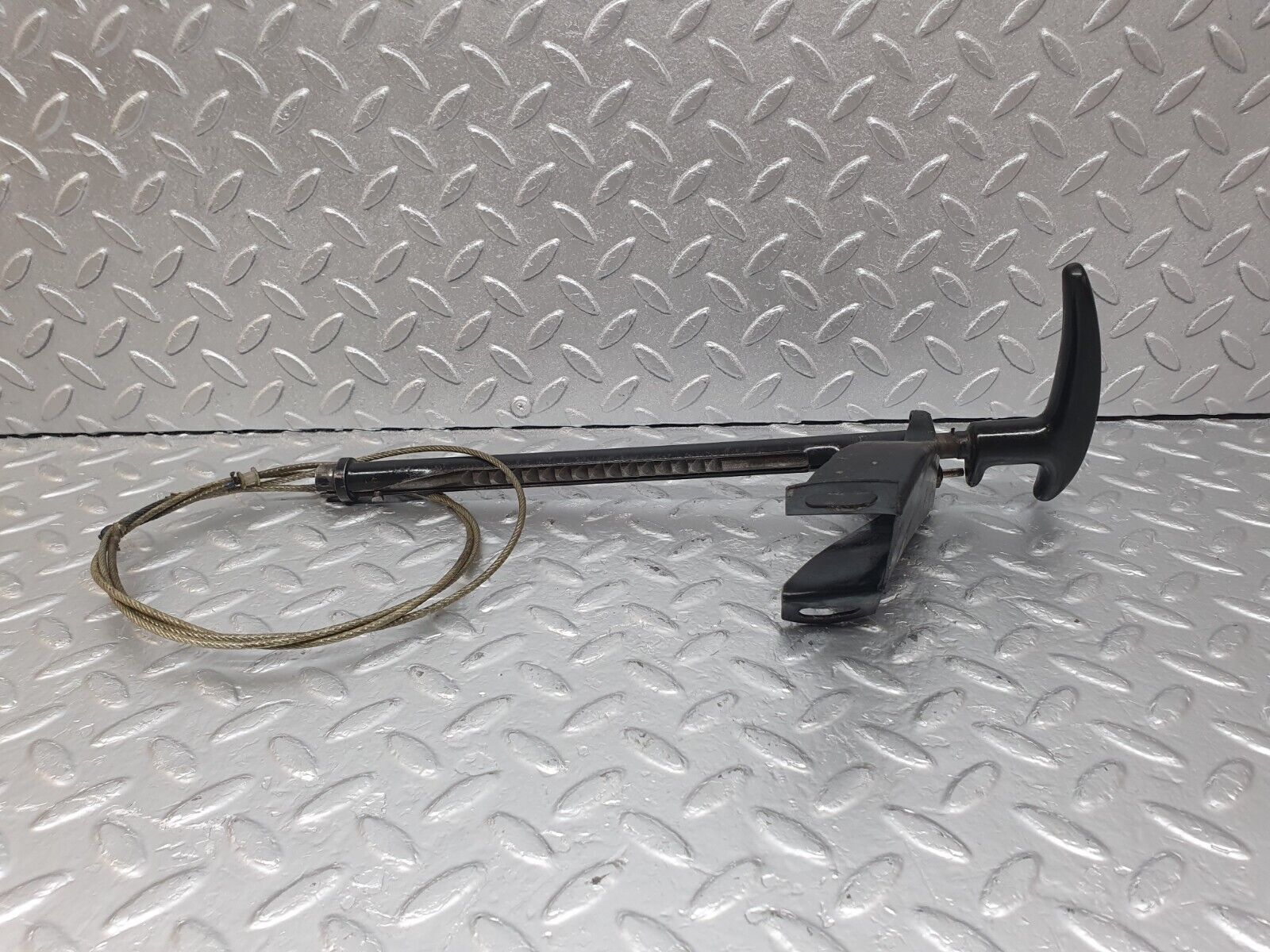 43295 Mercedes-Benz W108 280SE Handbrake Handle Lever With Cable