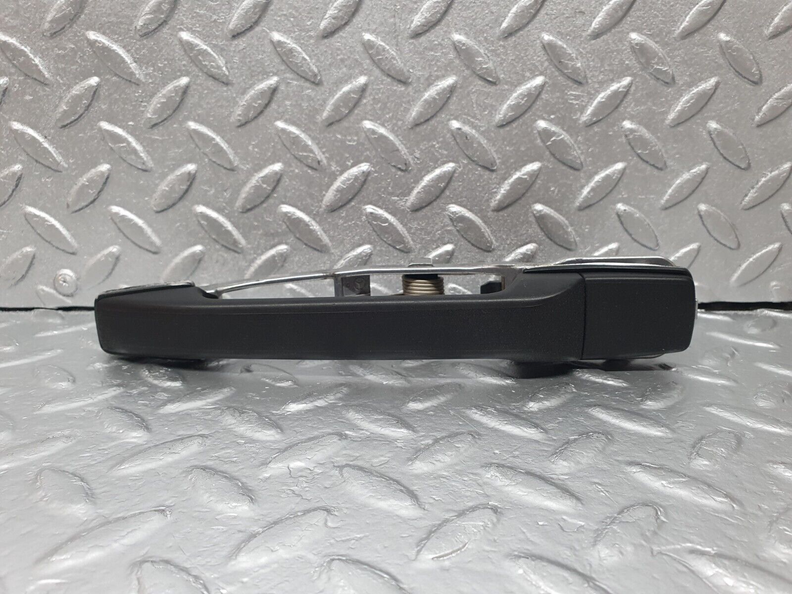 42780 Mercedes-Benz W201 190 2.0L Rear Right Door Exterior Handle