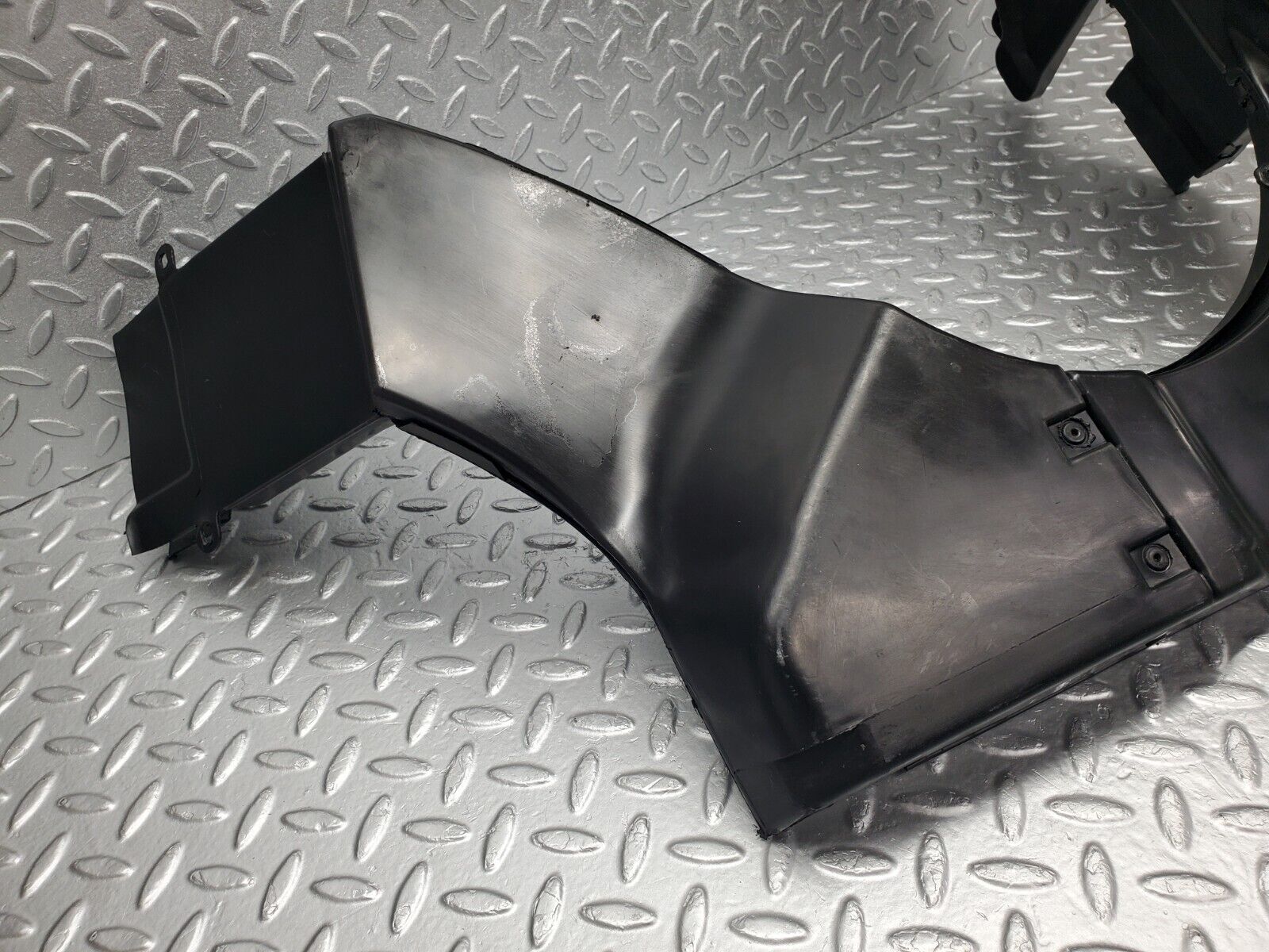 46897 Mercedes-Benz R129 320SL Coupe Front Left Cable Channel 1298210336