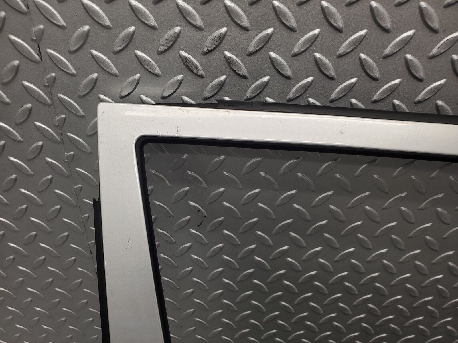 46121 Mercedes-Benz W124 Front Right Door