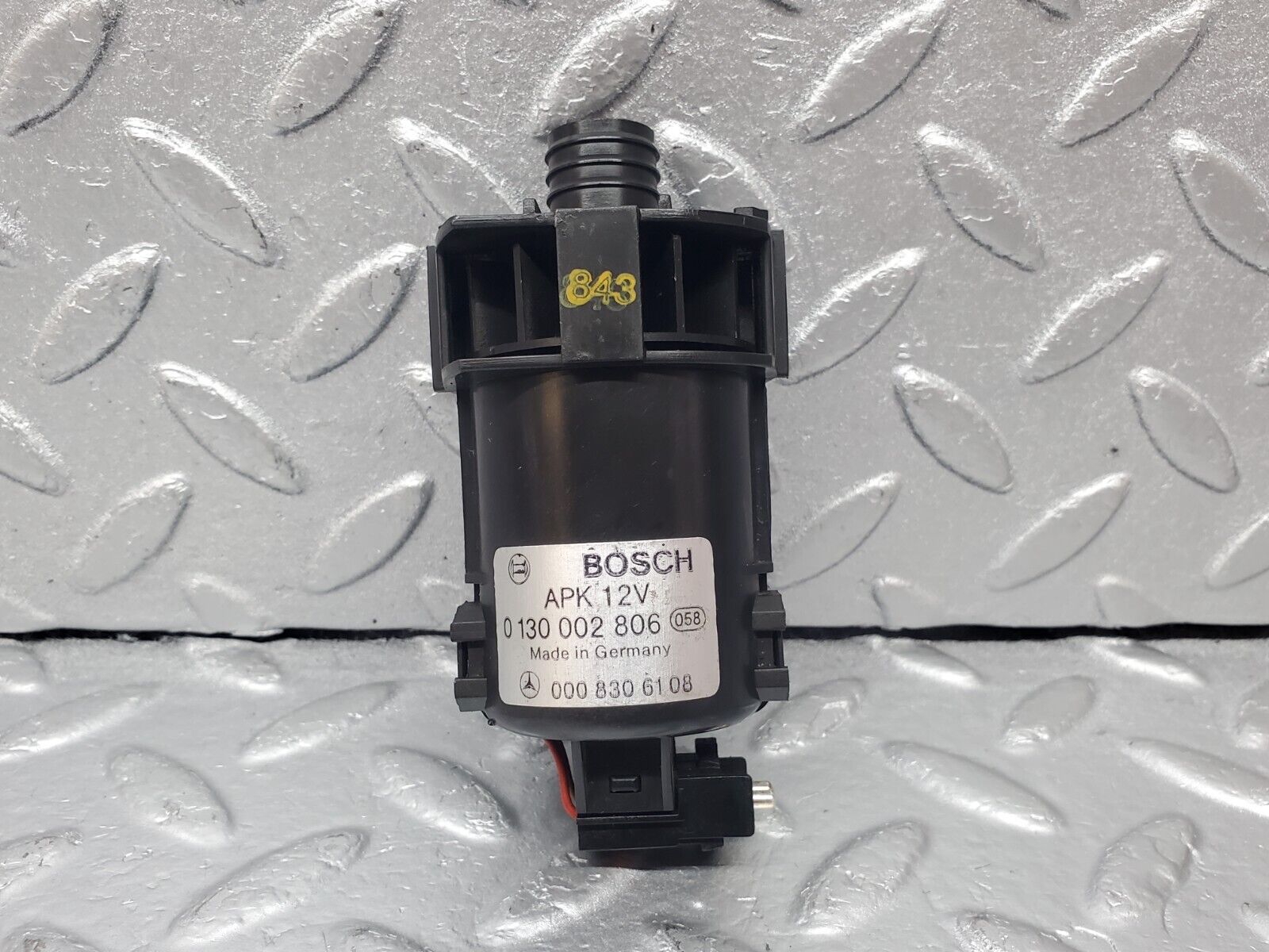 45542 Mercedes-Benz W126 420SE Temperature Sensor Bosch 0130002806 0008306108