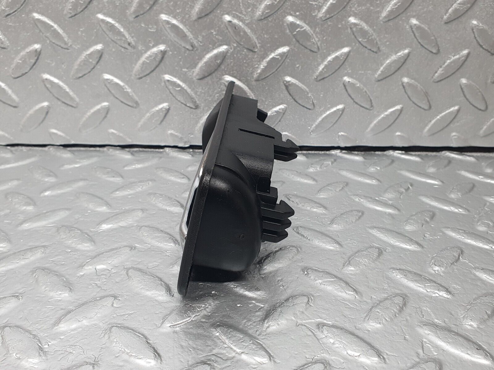 42777 Mercedes-Benz W201 190 2.0L Left Interior Door Handle 2017660164