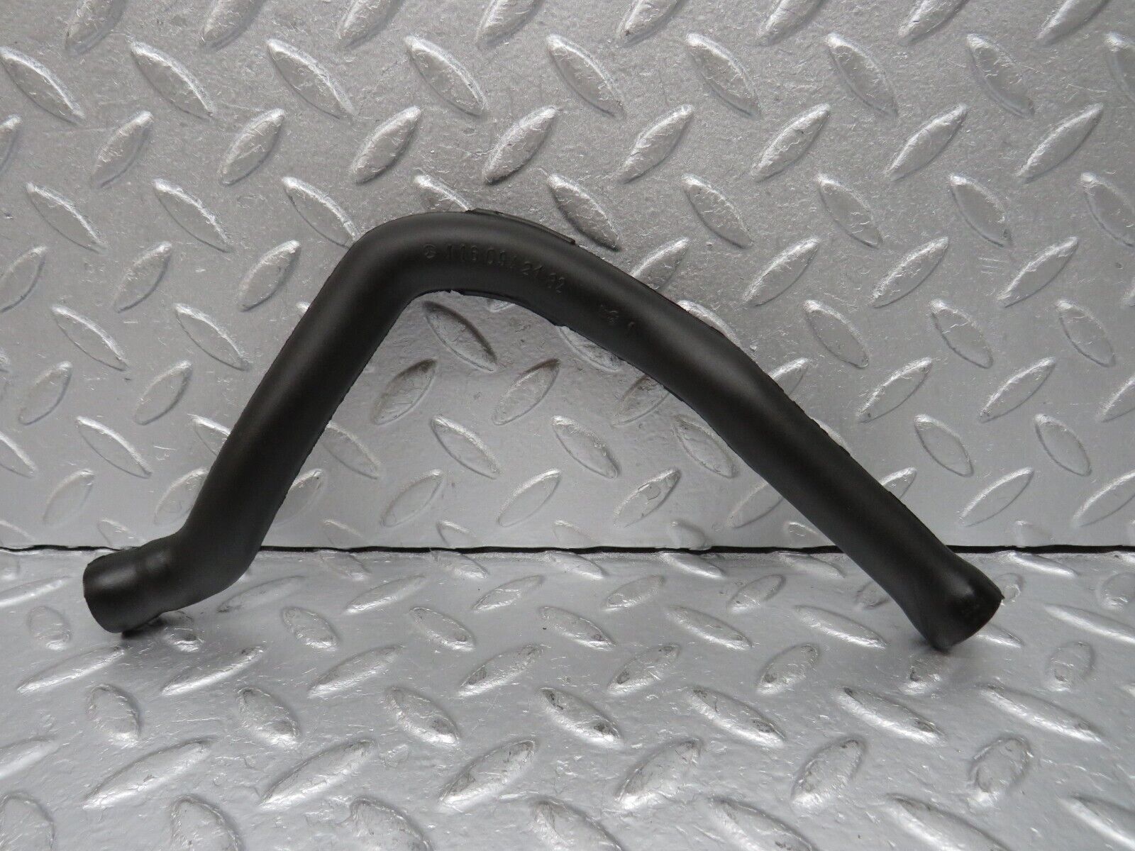 39163 Mercedes-Benz R107 500SL Air Intake Hose Pipe 1160942182