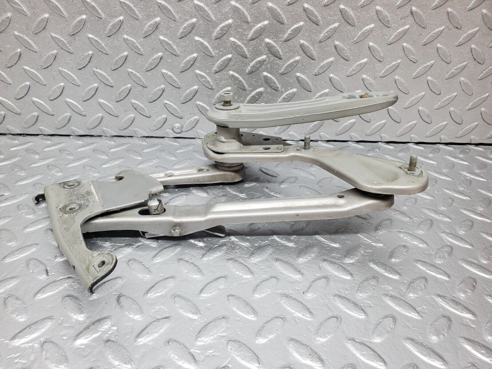 45085 Mercedes-Benz R129 300SL Coupe Bonnet Hinge Left 1298800128 1298870174