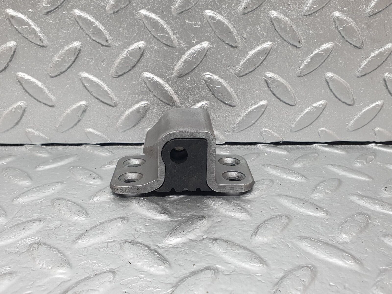 43564 Mercedes-Benz C126 380SEC Coupe Door Lock Latch Left Side