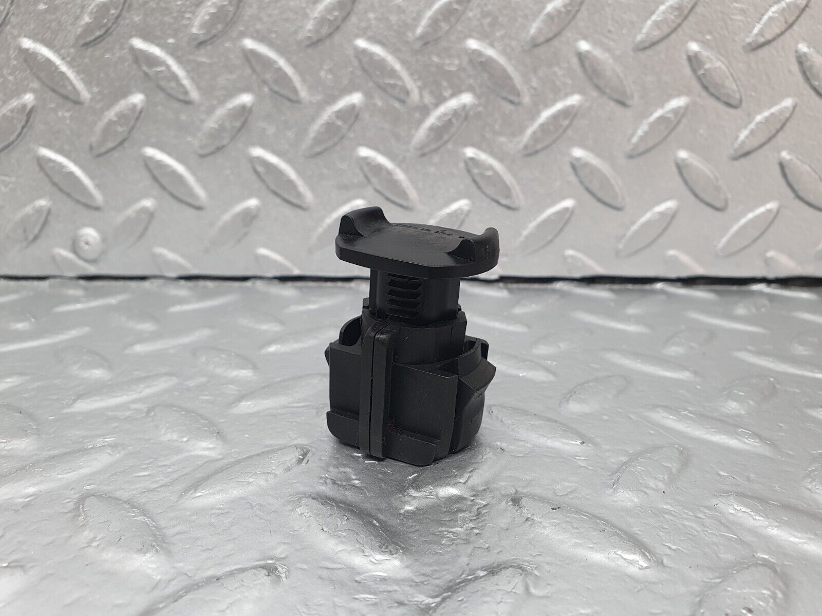 42942 Mercedes-Benz W201 190 2.0L Kickdown Switch 1243010141