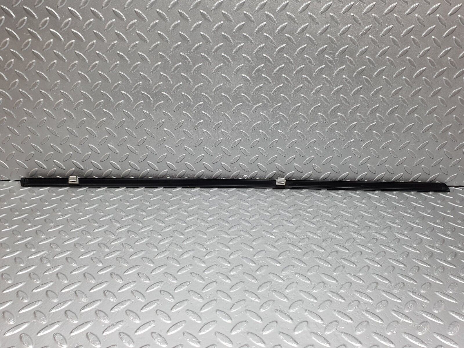 42108 Mercedes-Benz W202 C200 Rear Left Door Moulding Trim