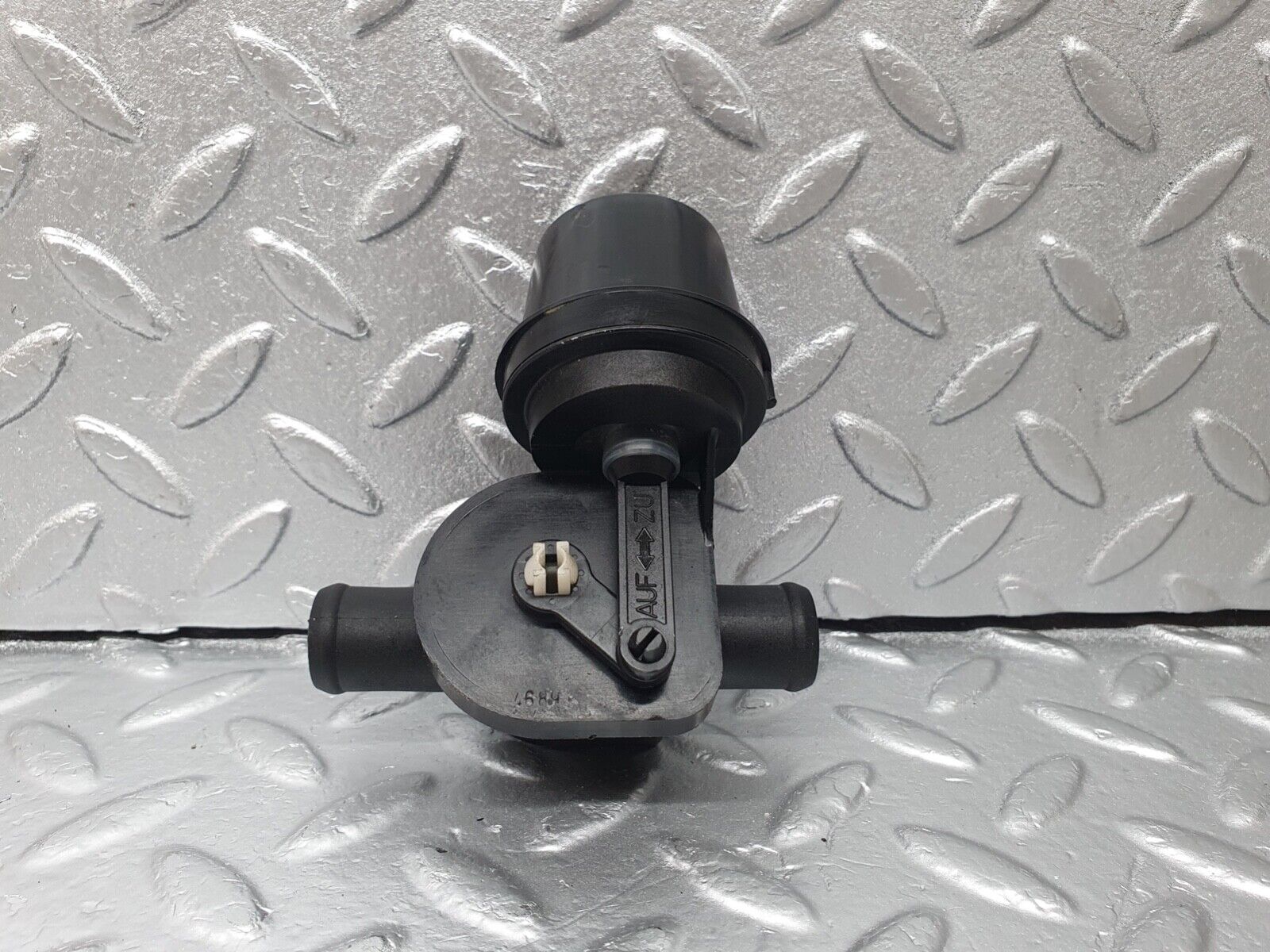 42990 Mercedes-Benz W201 190 Heater Control Valve