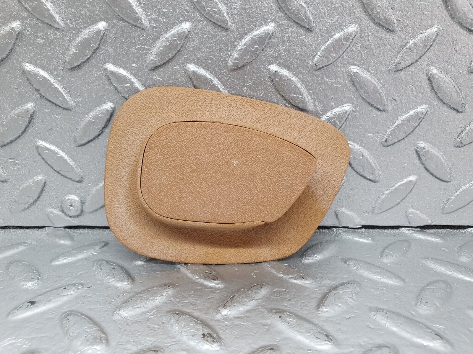 43728 Mercedes-Benz C126 380SEC Coupe Front Seat Rail Cover Trim Beige 1268680239 1268680439