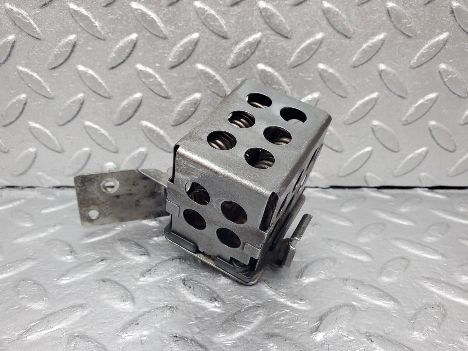 45838 Mercedes-Benz W126 420SE Heater Blower Resistor