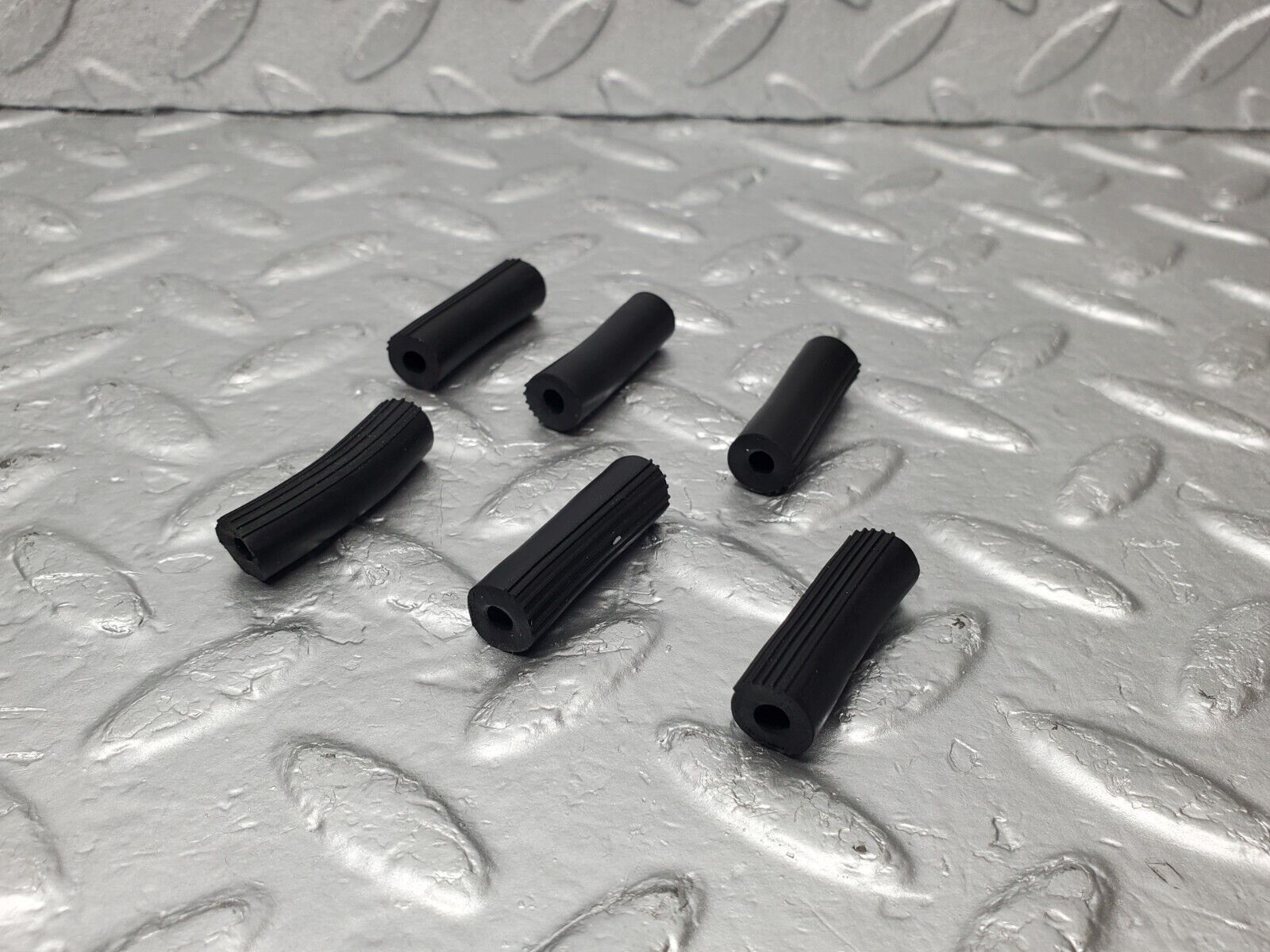 46676 Mercedes-Benz C123 280CE Coupe Vacuum Pipe Hose Distributor