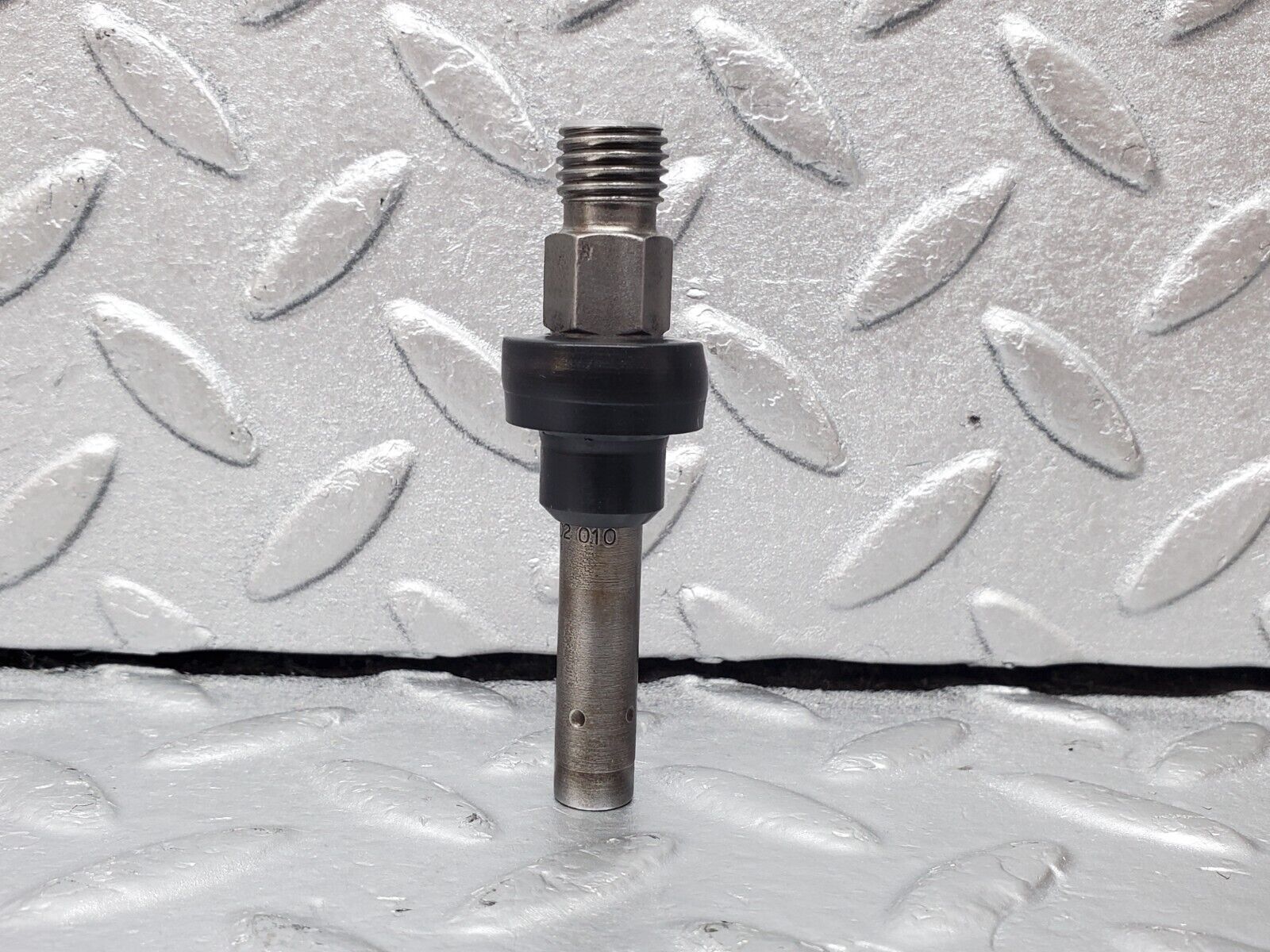 45461 Mercedes-Benz 280E M110.988 Fuel Injector Bosch 0437502010